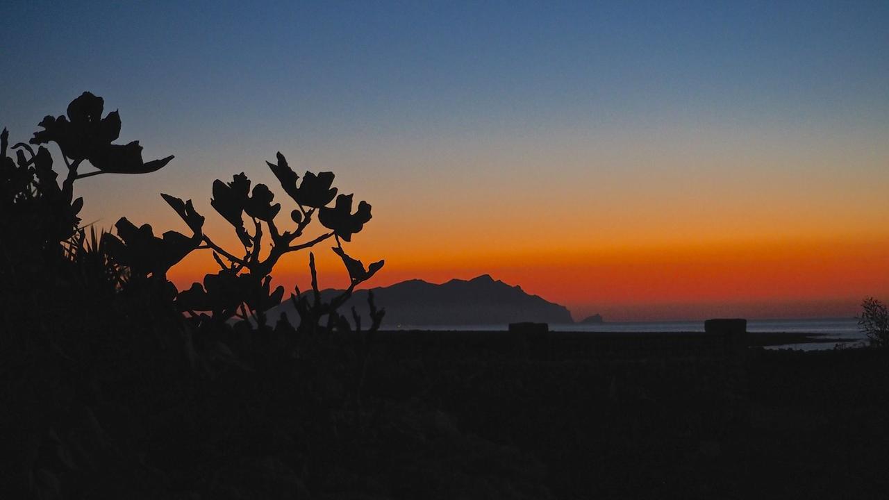 Dimora Cala Del Pozzo Bed & Breakfast Favignana Exterior foto